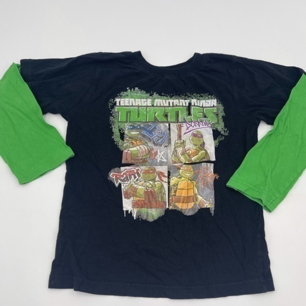 Ninja Turtle’s Nickelodeon Long Sleeve T-Shirt
